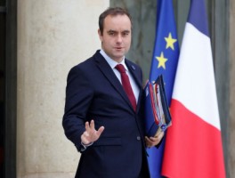 法国新总理勒科尔尼上任仅数周辞职